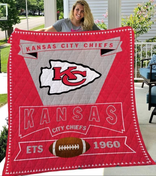 Kansas City Chiefs Logo Premium Quilt