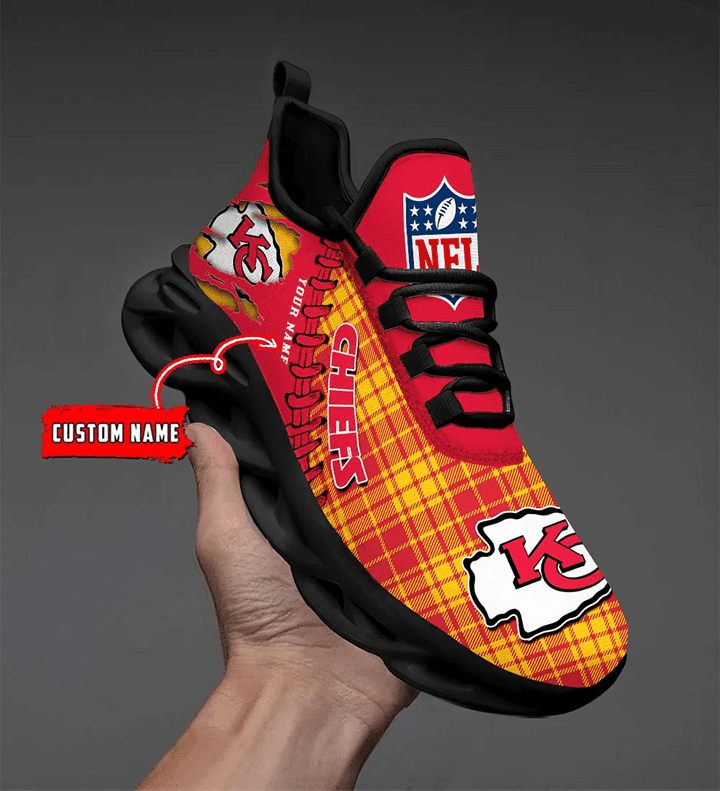 Kansas City Chiefs Personalized Yezy Running Sneakers SPD290