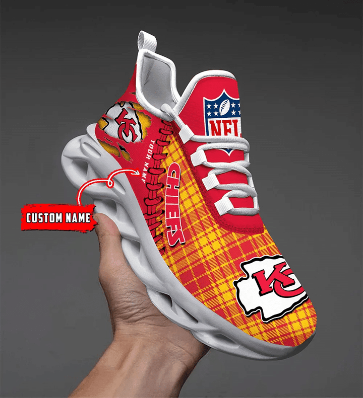 Kansas City Chiefs Personalized Yezy Running Sneakers SPD290