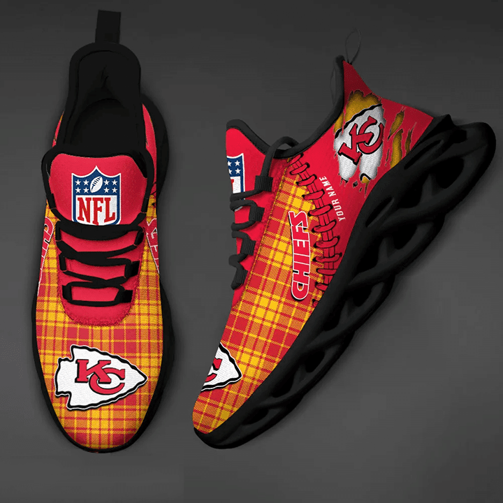 Kansas City Chiefs Personalized Yezy Running Sneakers SPD290