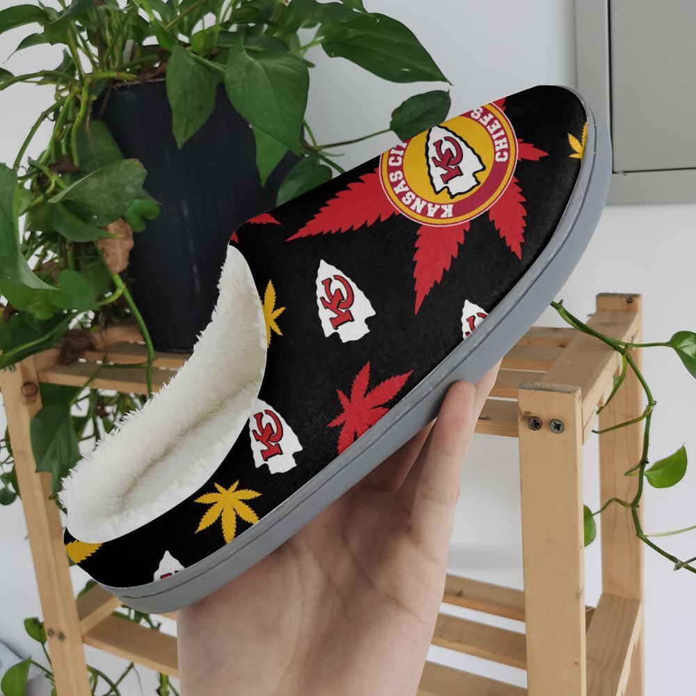 Kansas City Chiefs Slipper 001