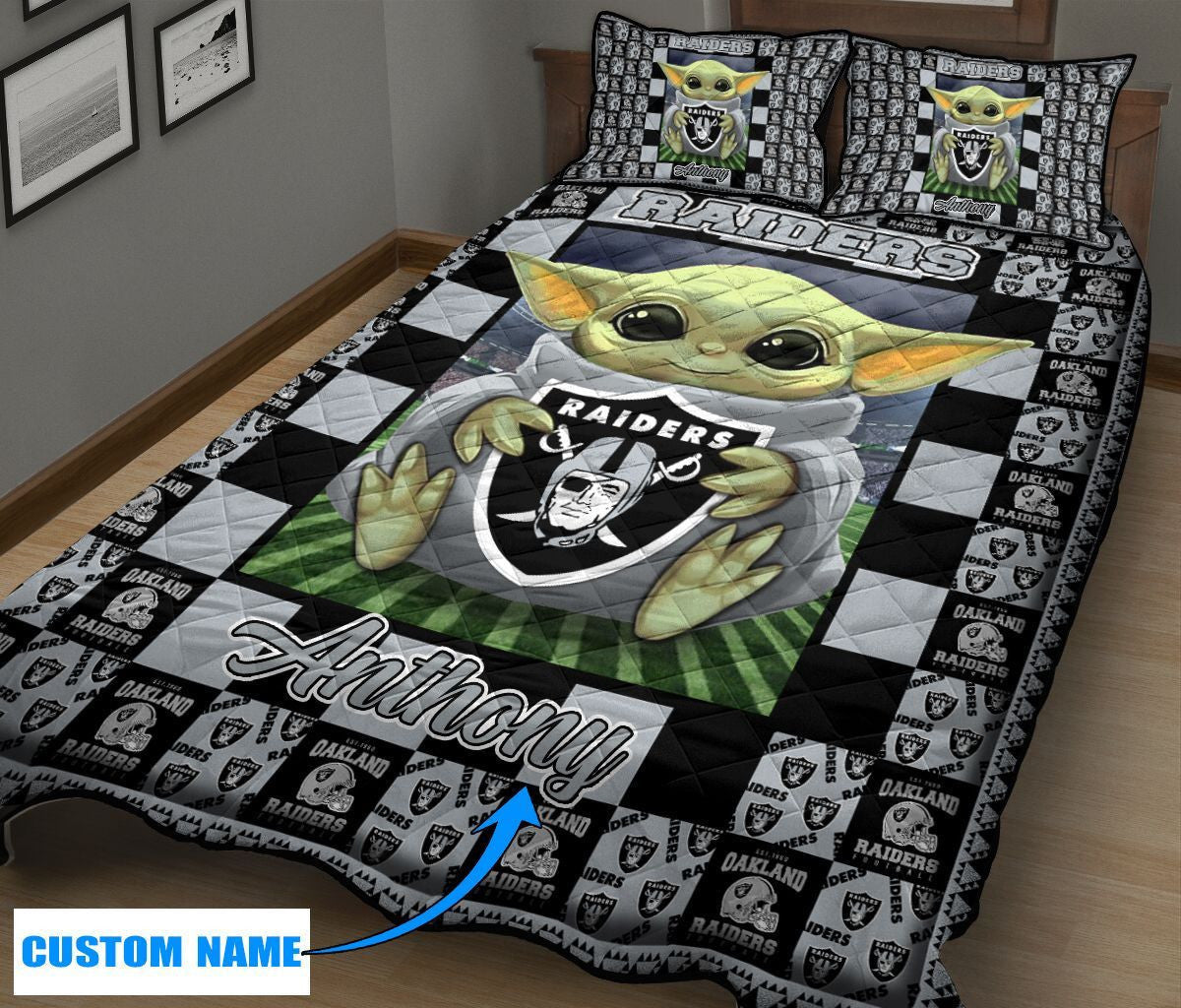 Las Vegas Raiders Personalized Quilt Set BG46
