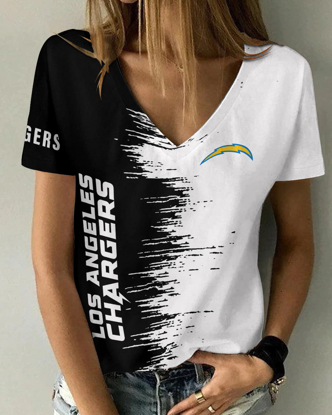 Los Angeles Chargers Summer V-neck Women T-shirt BG15