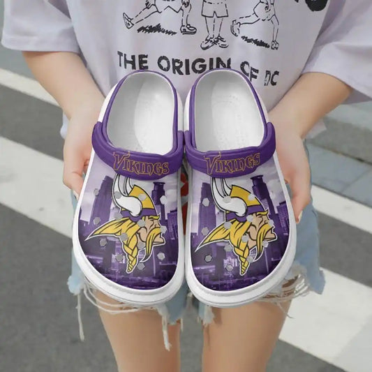 Minnesota Vikings Limited Clog 58