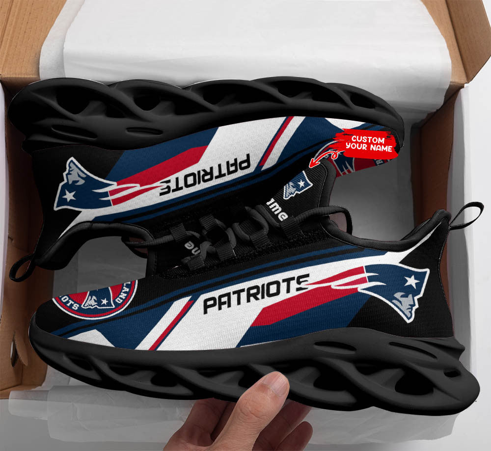 New England Patriots Personalized Yezy Running Sneakers SPD471