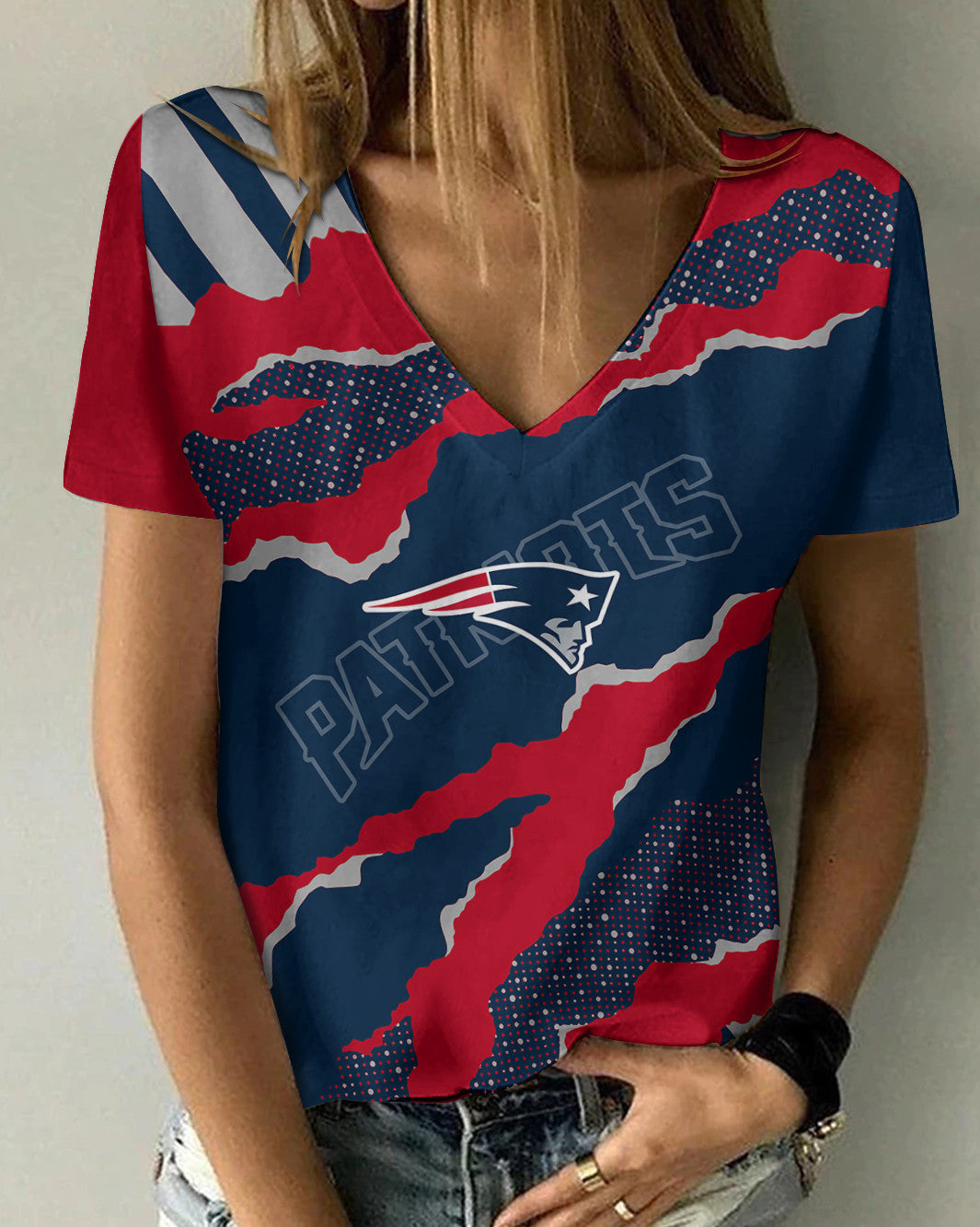 New England Patriots Summer V-neck Women T-shirt BG274