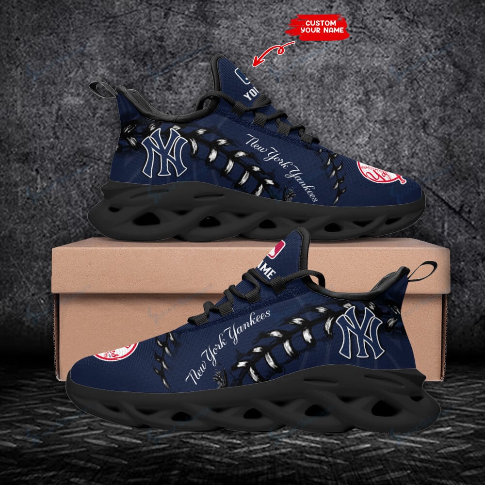 New York Yankees Personalized Yezy Running Sneakers SPD378