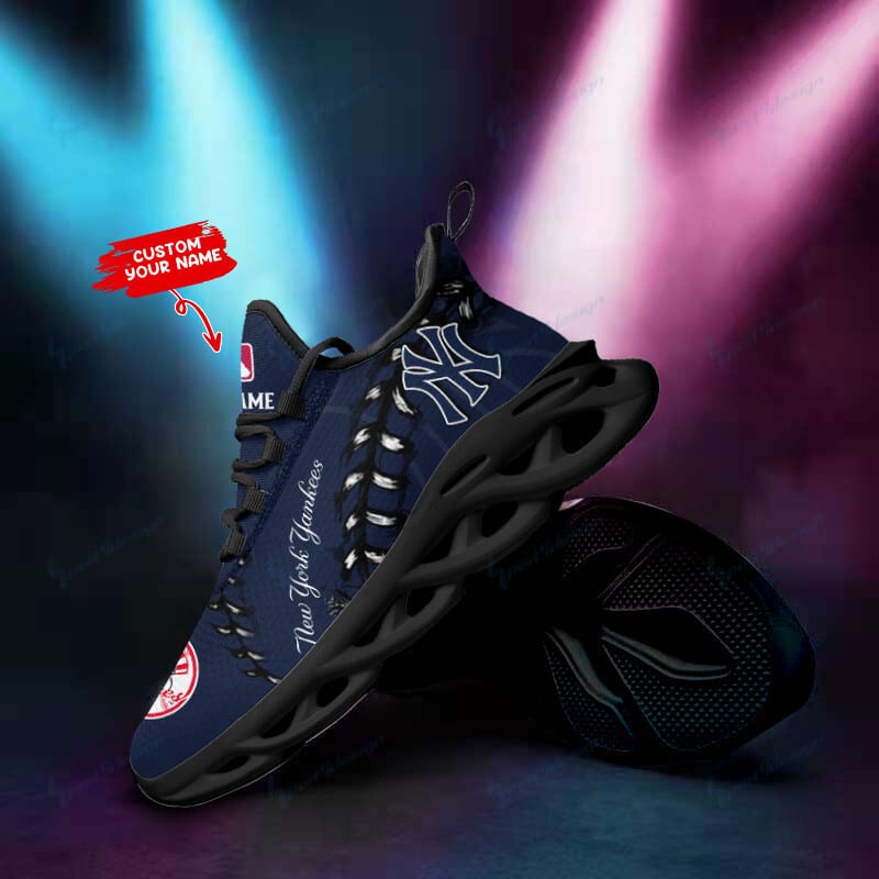New York Yankees Personalized Yezy Running Sneakers SPD378