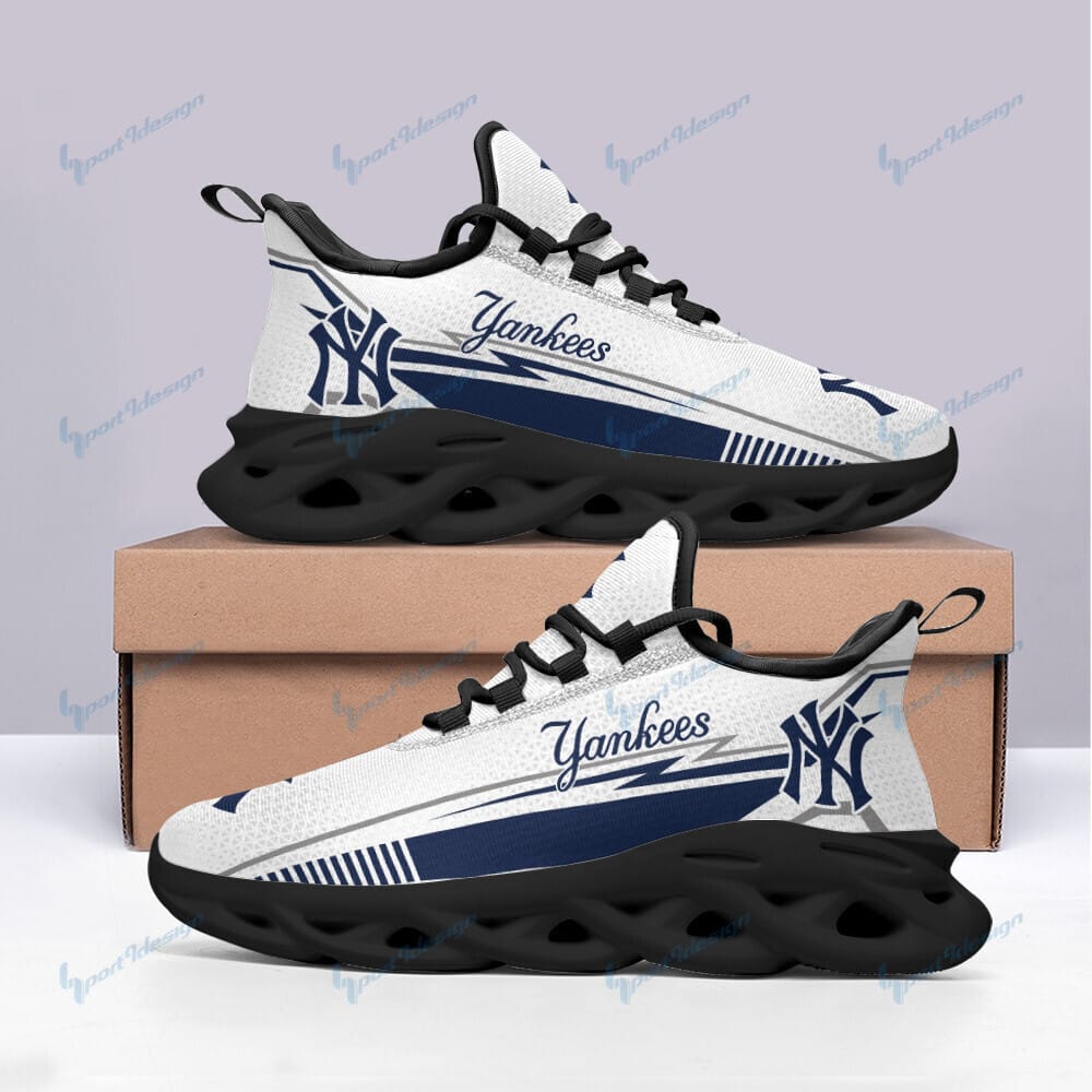 New York Yankees Personalized Yezy Running Sneakers BB823