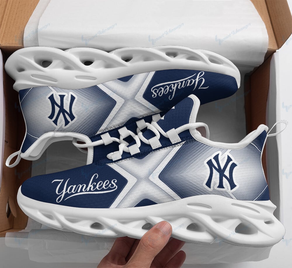 New York Yankees Yezy Running Sneakers BB715