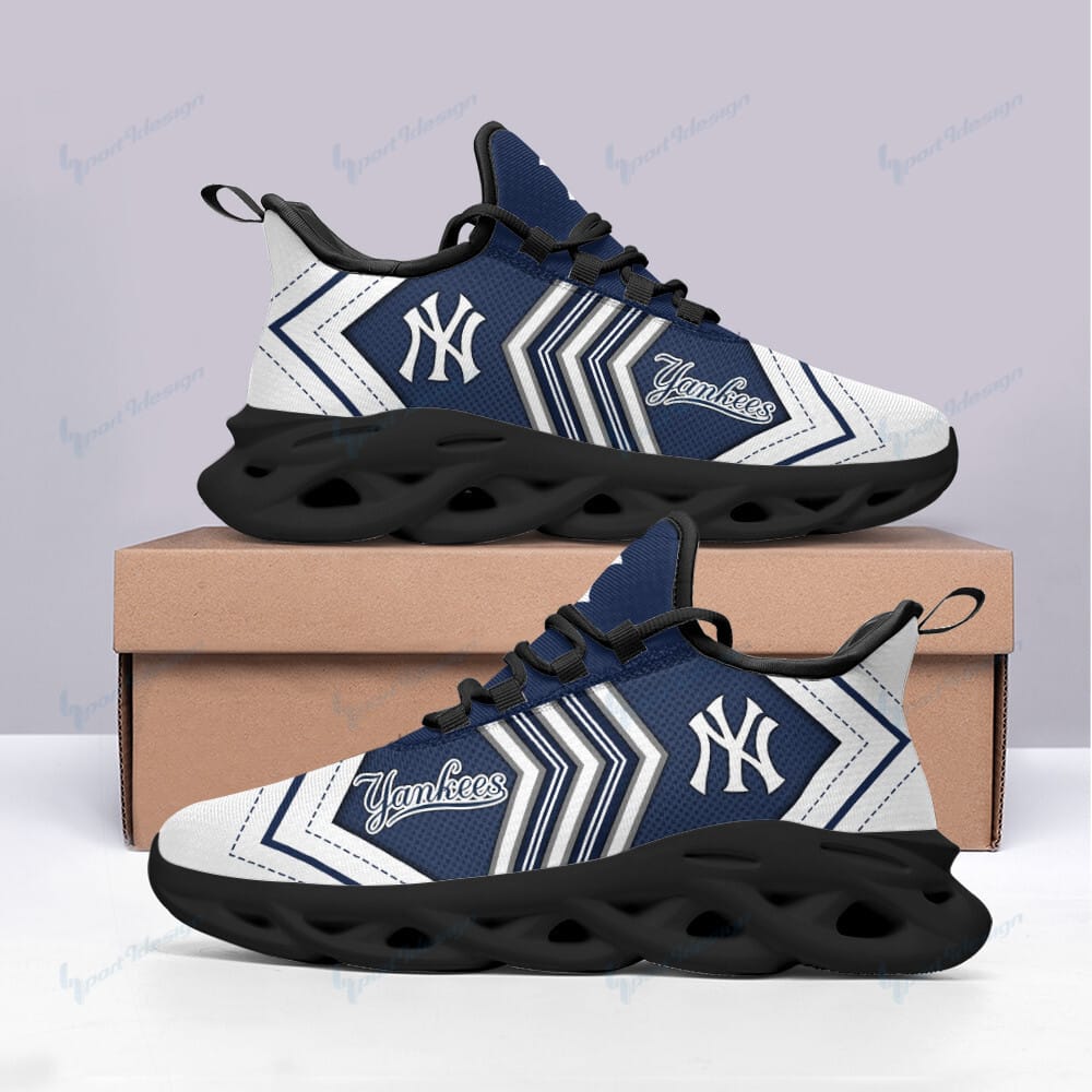 New York Yankees Yezy Running Sneakers BB628