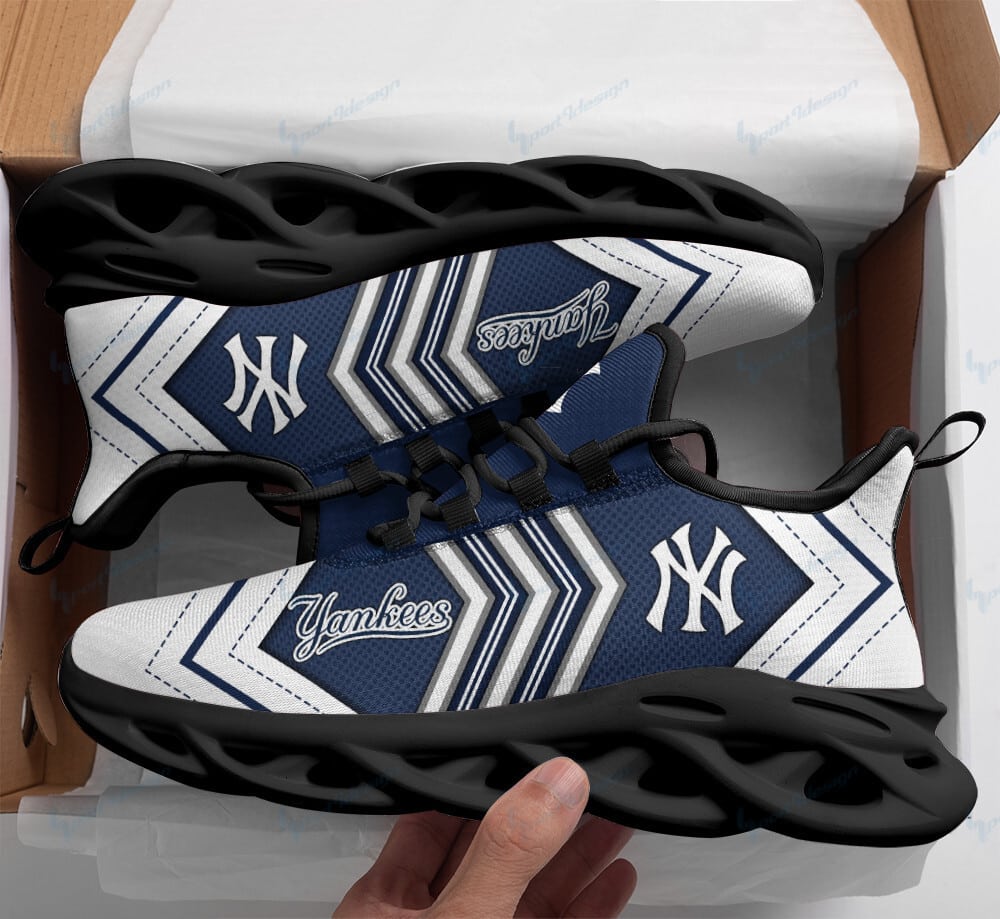New York Yankees Yezy Running Sneakers BB628