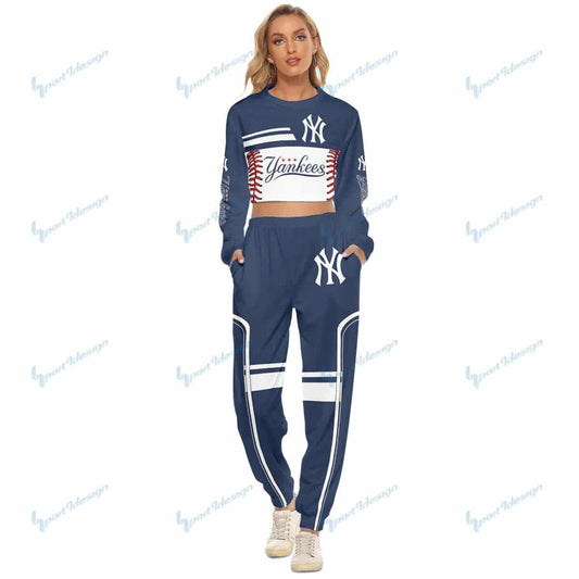 New York Yankees Crop Sweatshirt Suit 10