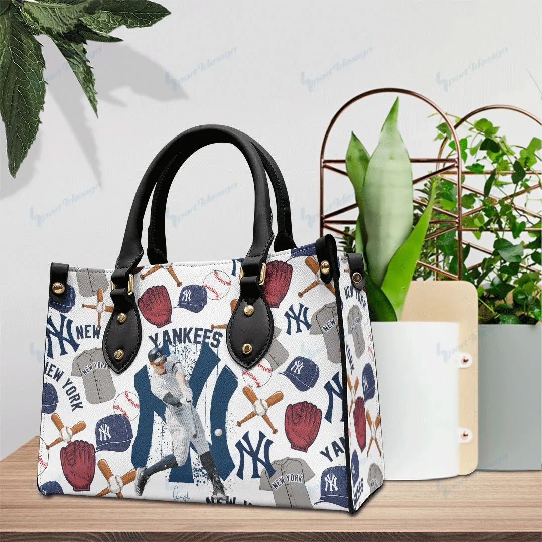 New York Yankees Leather Bag