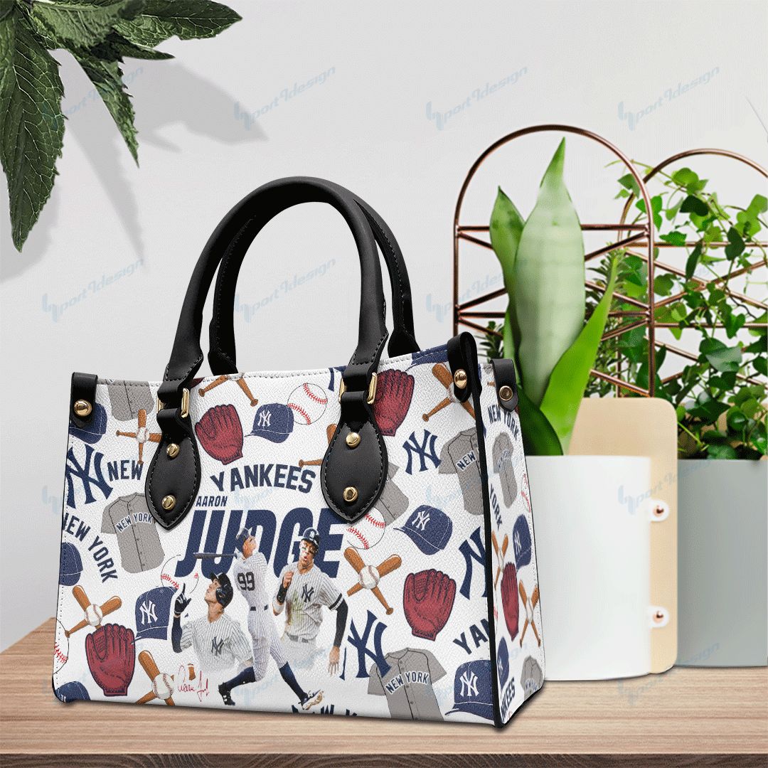 New York Yankees Leather Bag