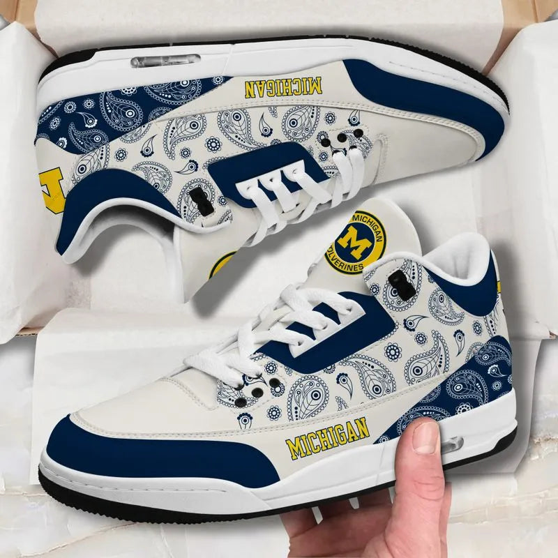 Michigan Wolverines Basic Leather JD03 Shoes Men and Women AZBTAJ3000260