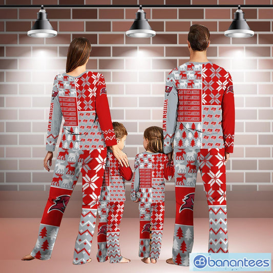 Tampa Bay Buccaneers Pajamas Christmas Gift For Family AZCPYZAM126