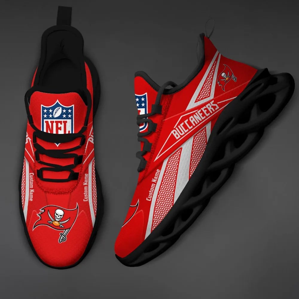 Tampa Bay Buccaneers Personalized Yezy Running Sneakers SPD542
