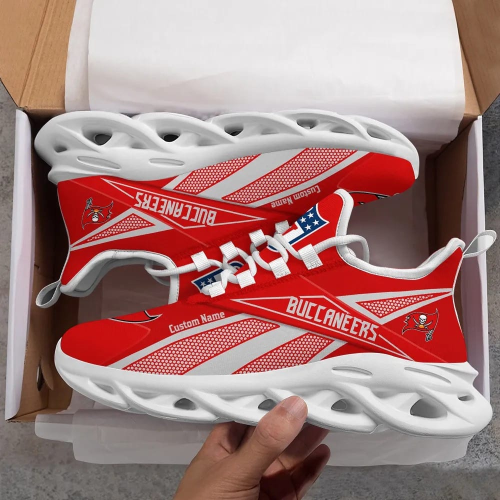 Tampa Bay Buccaneers Personalized Yezy Running Sneakers SPD542