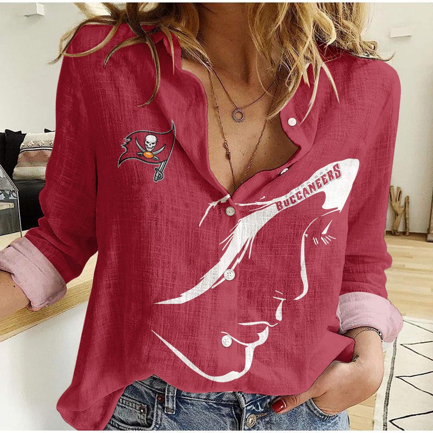 Tampa Bay Buccaneers Woman Shirt BG122