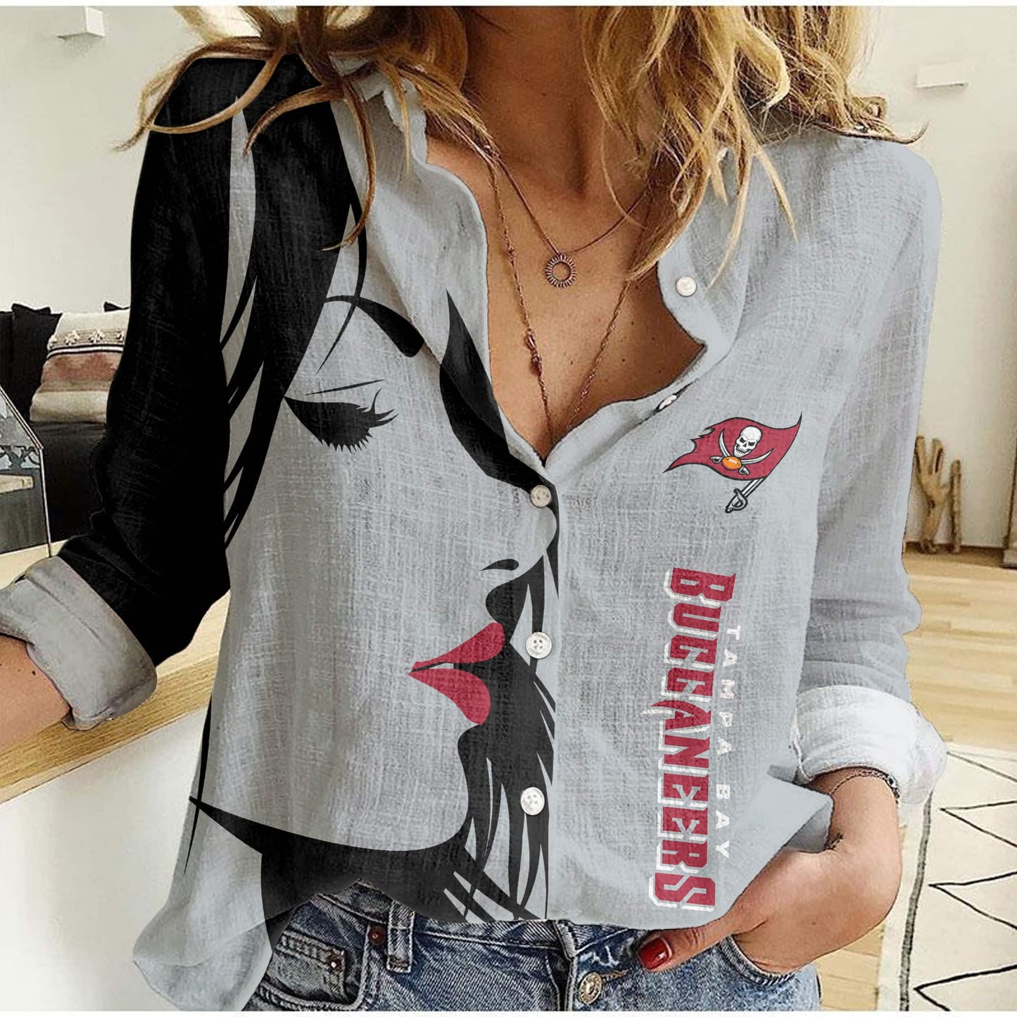 Tampa Bay Buccaneers Woman Shirt BG98